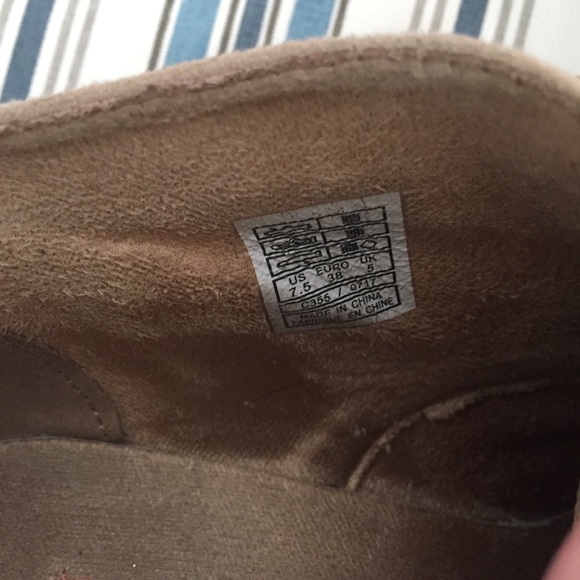 3/$30 Tan Lace Up Booties - Picture 4 of 4